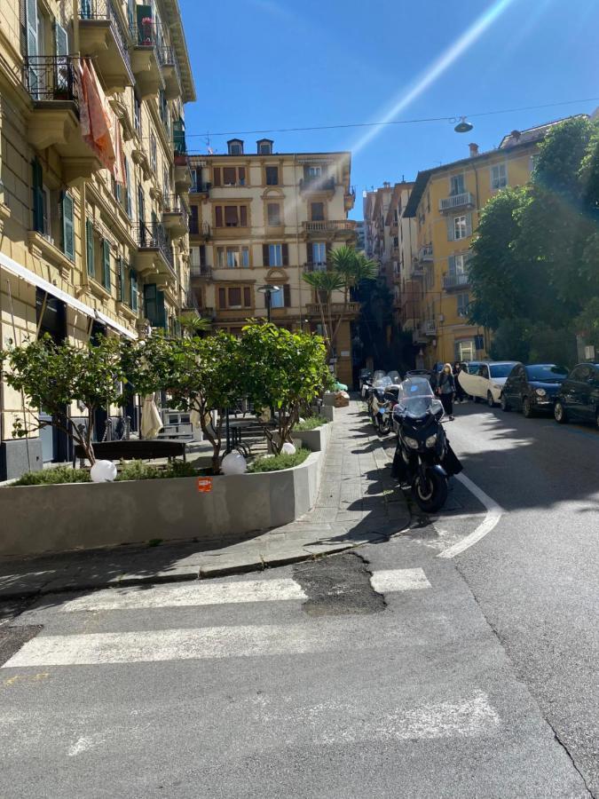 Fashionhouse Panzió La Spezia Kültér fotó